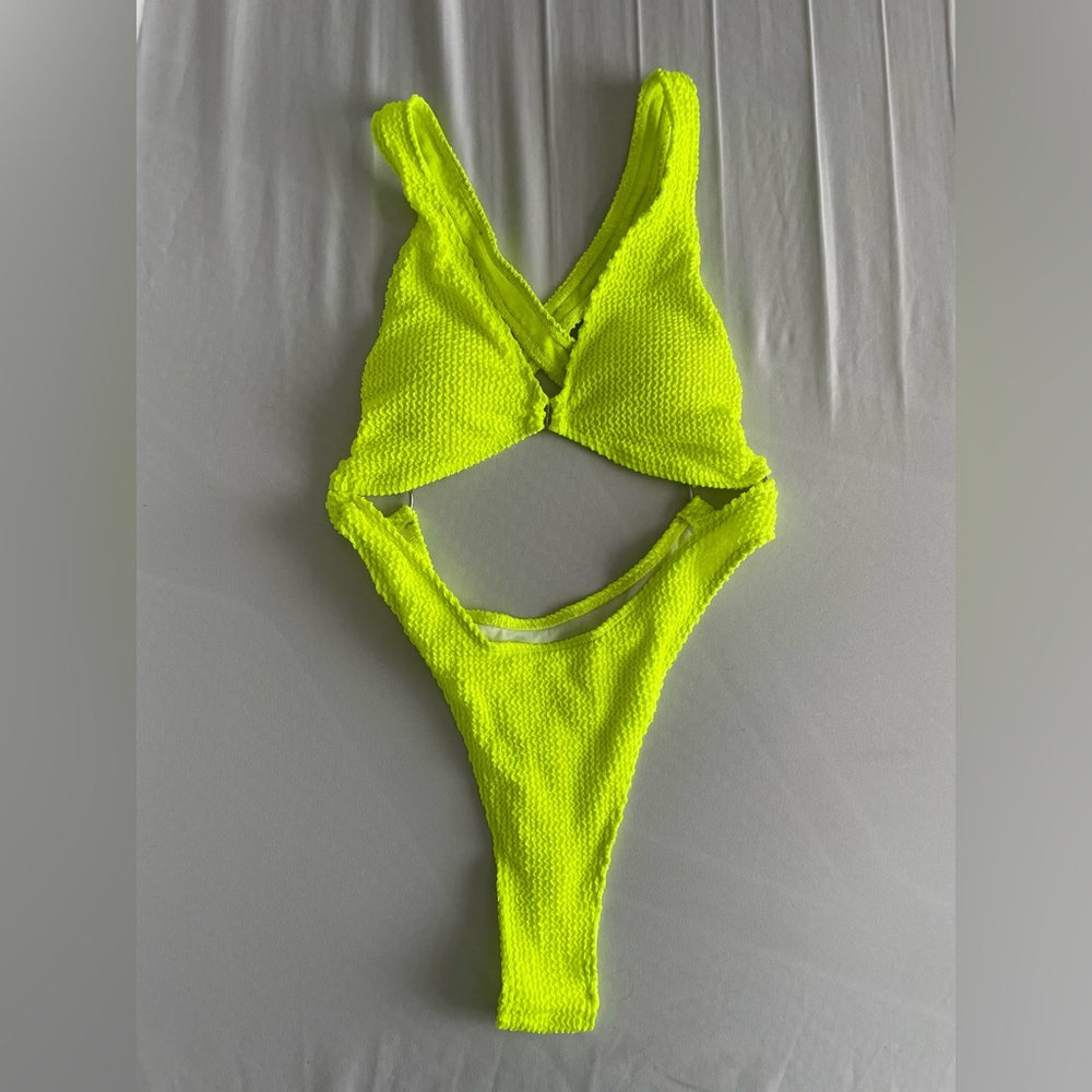 Neon Yellow Cutout Textured High Cut One Piece Swimsuit Size S